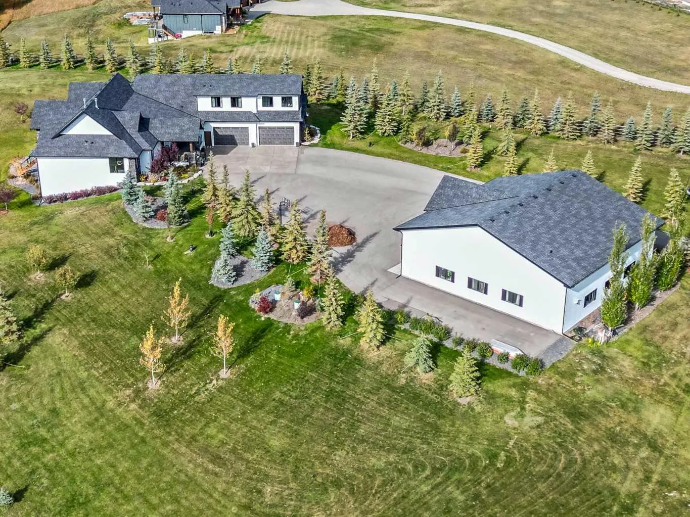 338233 Panima W Close, Foothills County