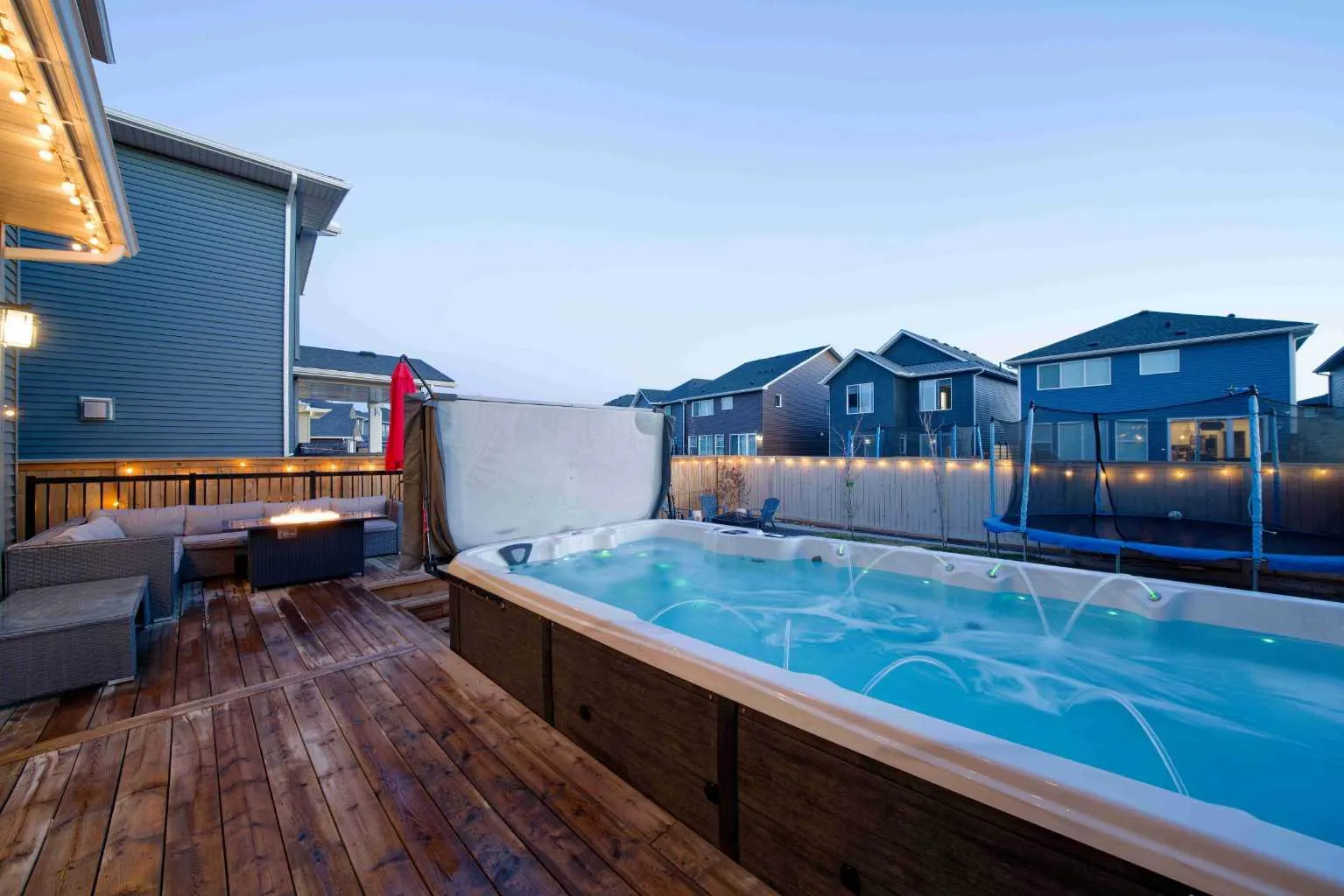 1595 Baywater Sw Street, Airdrie