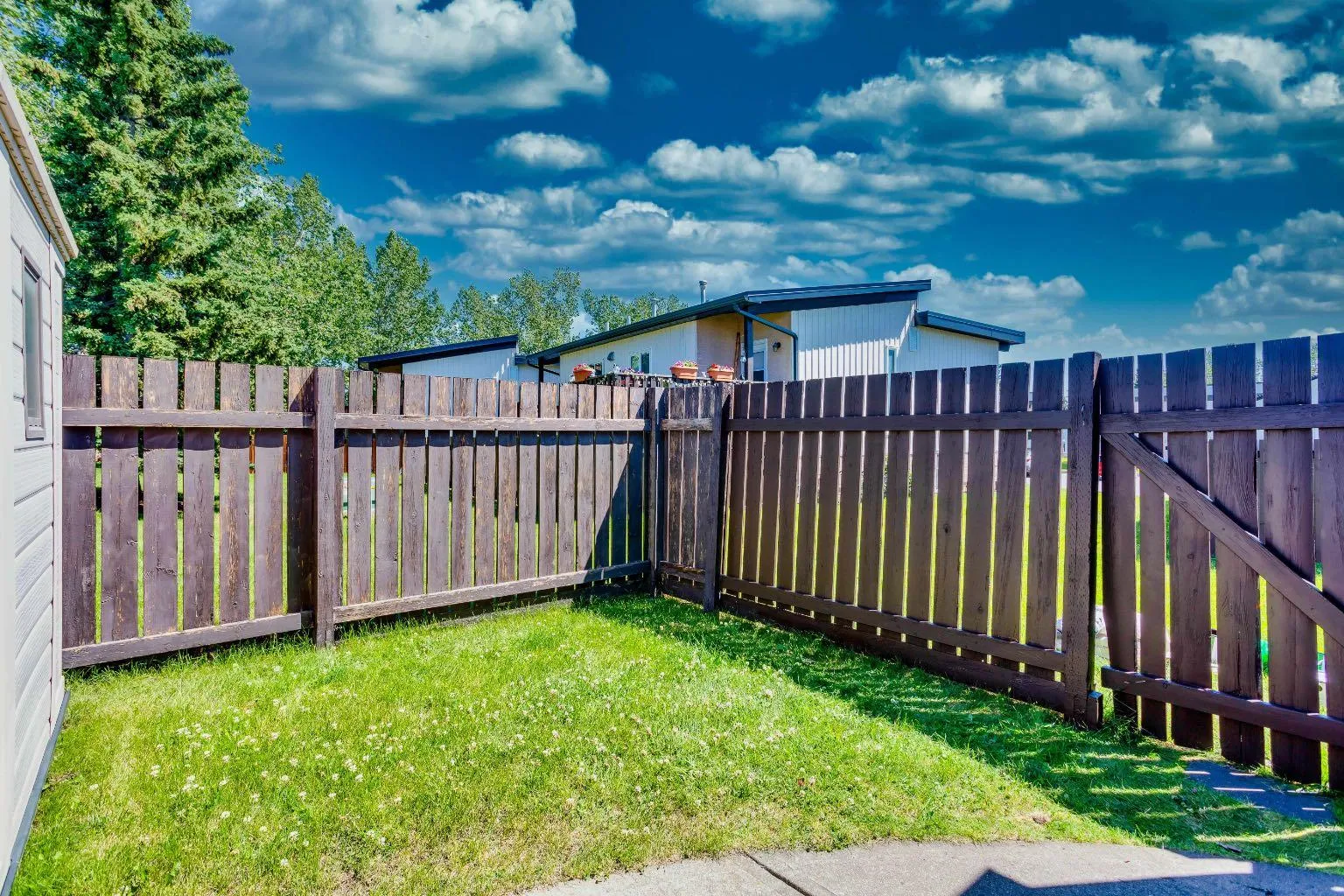 2634 Oakmoor Sw Drive, Calgary