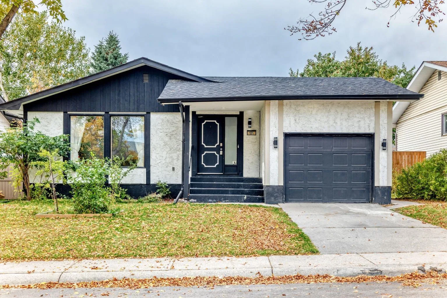 135 Whiteview Ne Close, Calgary