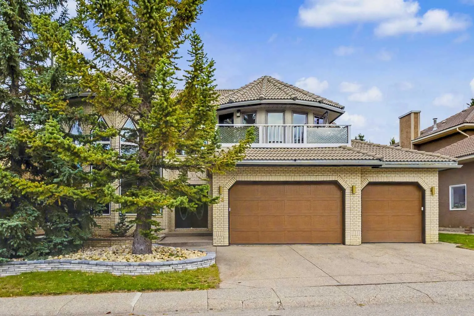 28 Edenstone Nw Way, Calgary