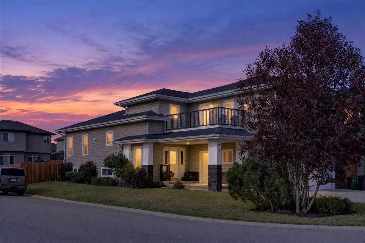 717 Ranch Crescent, Carstairs