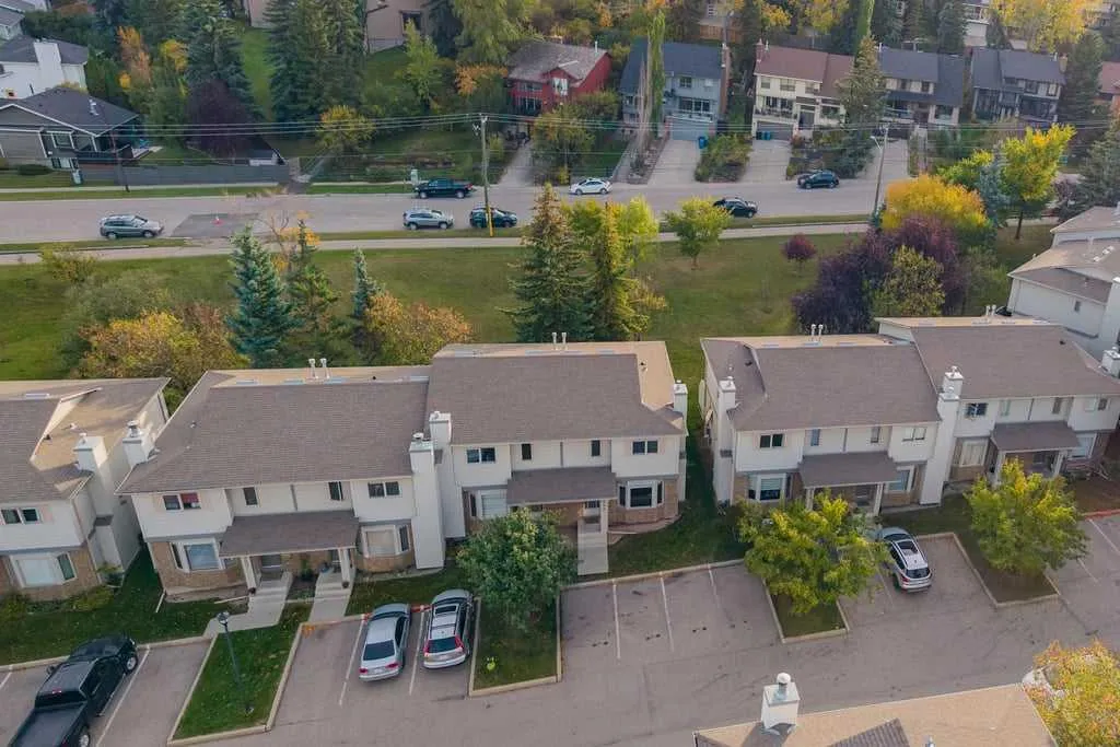 109 Patina Sw Park, Calgary