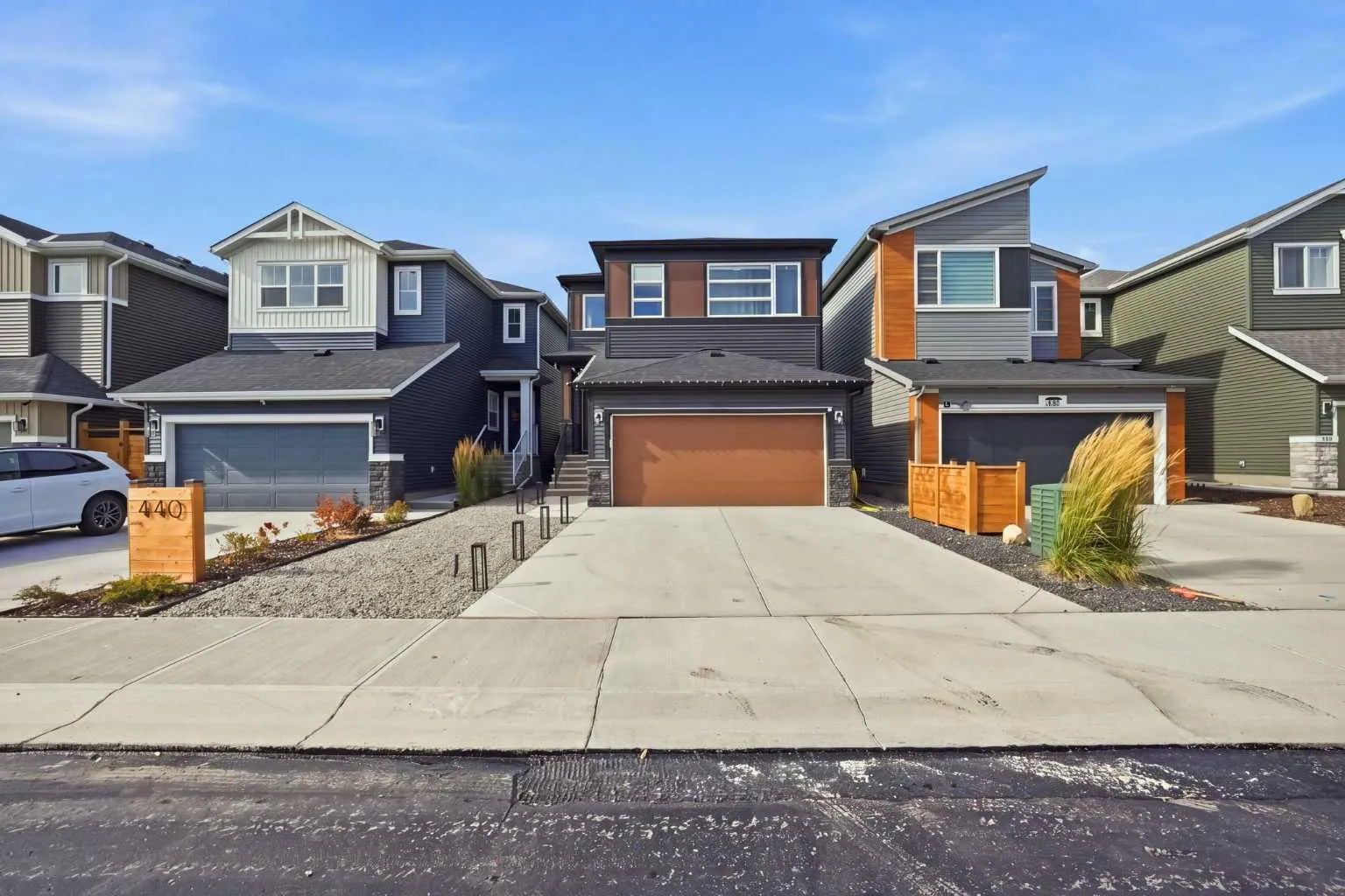 436 Belmont Sw Park, Calgary