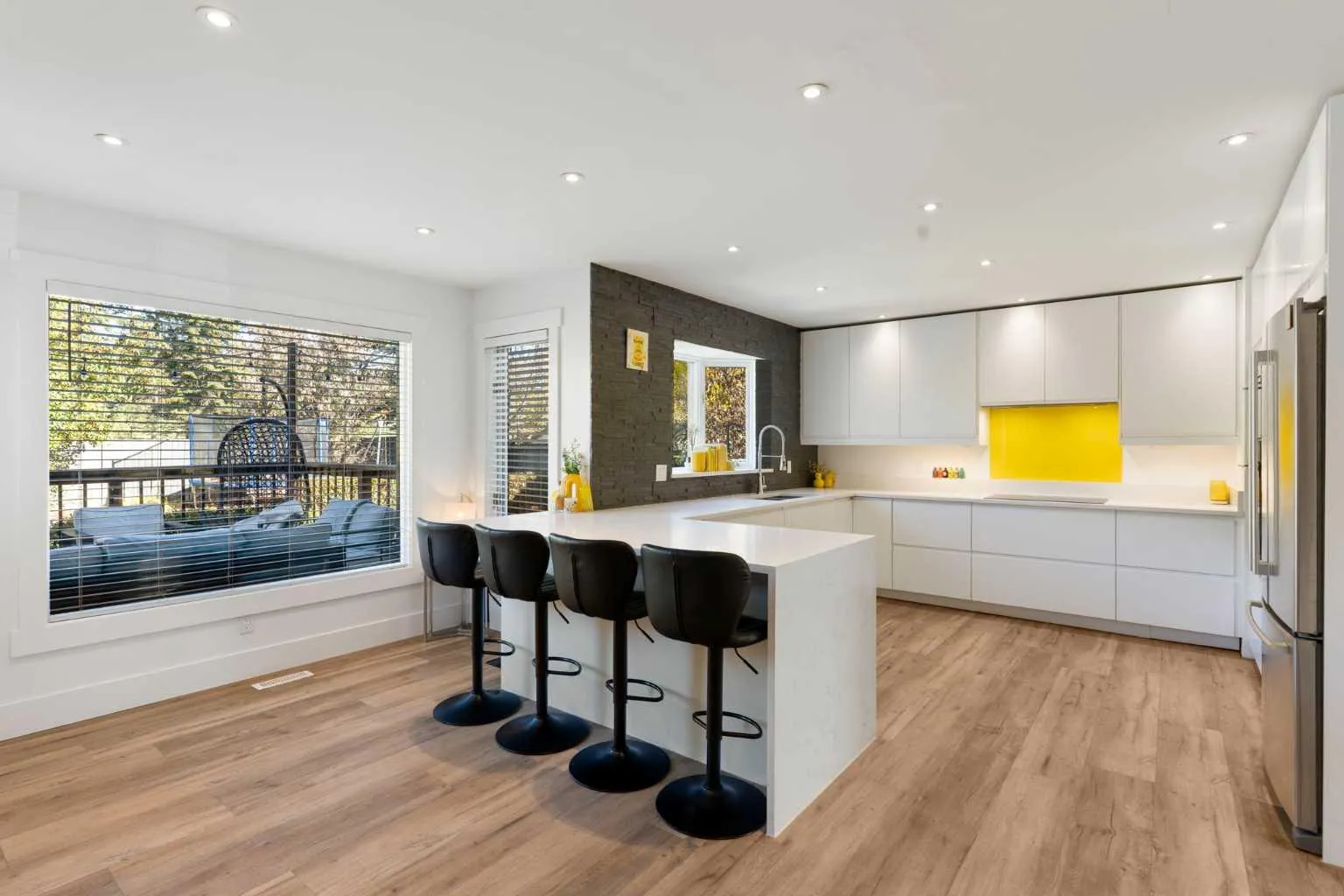 127 Edgewood Nw Drive, Calgary