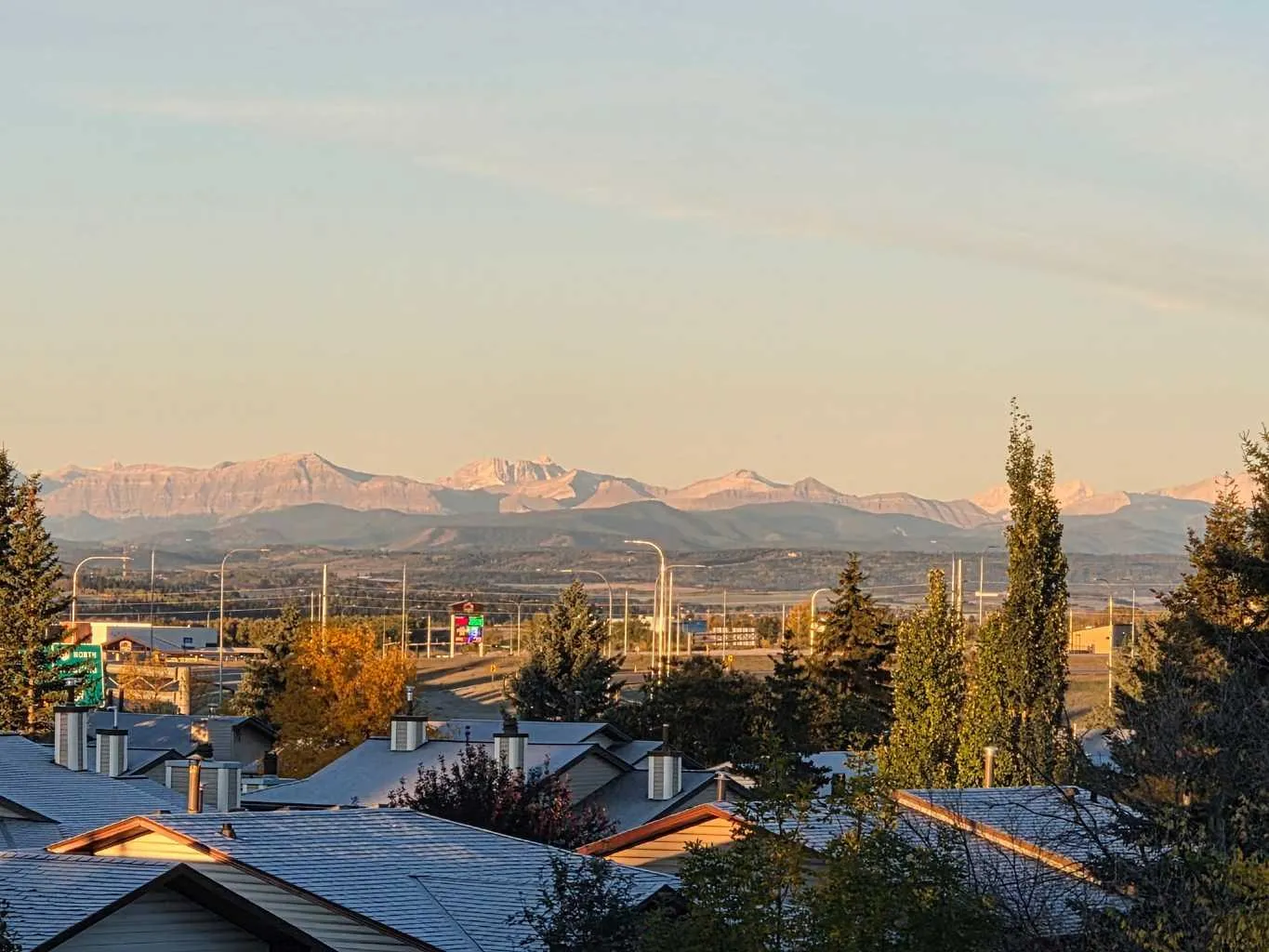 11170 30 Sw Street Unit 302, Calgary