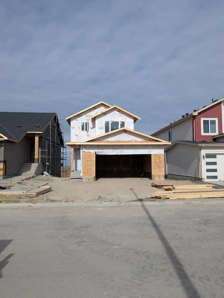 1108 Iron Ridge Avenue, Crossfield