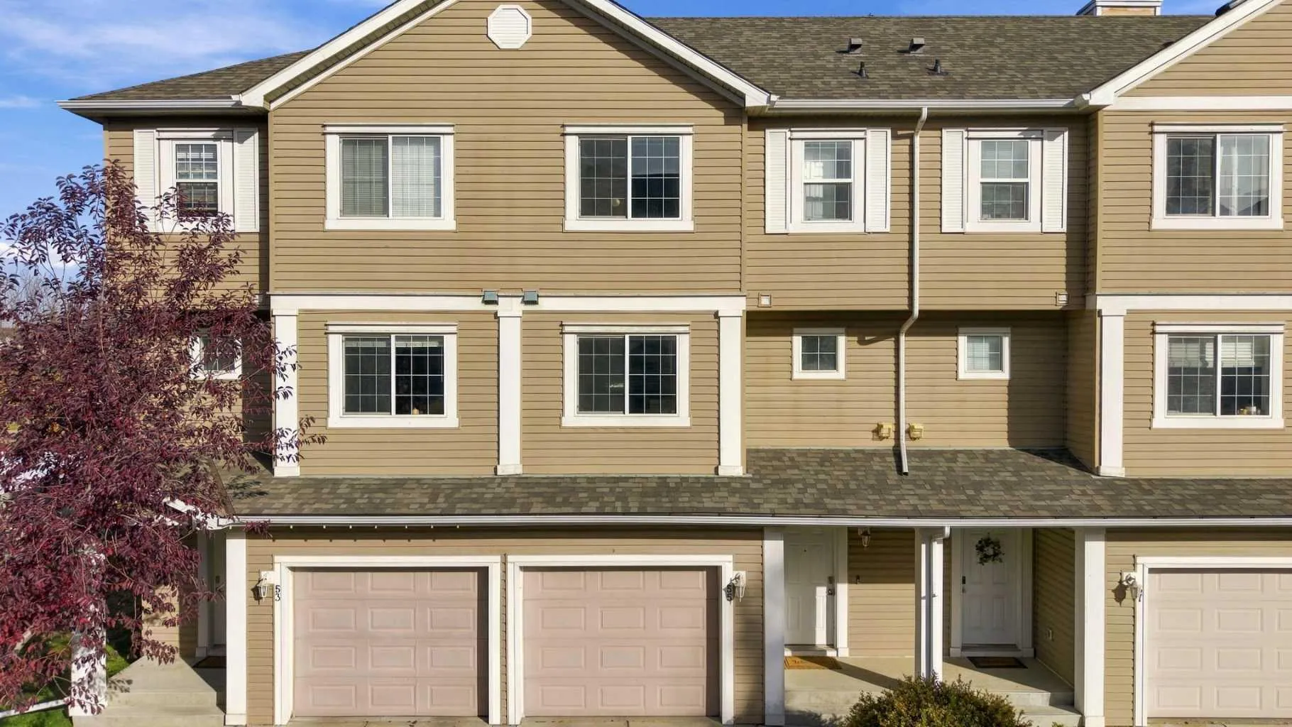55 Copperfield Se Court, Calgary