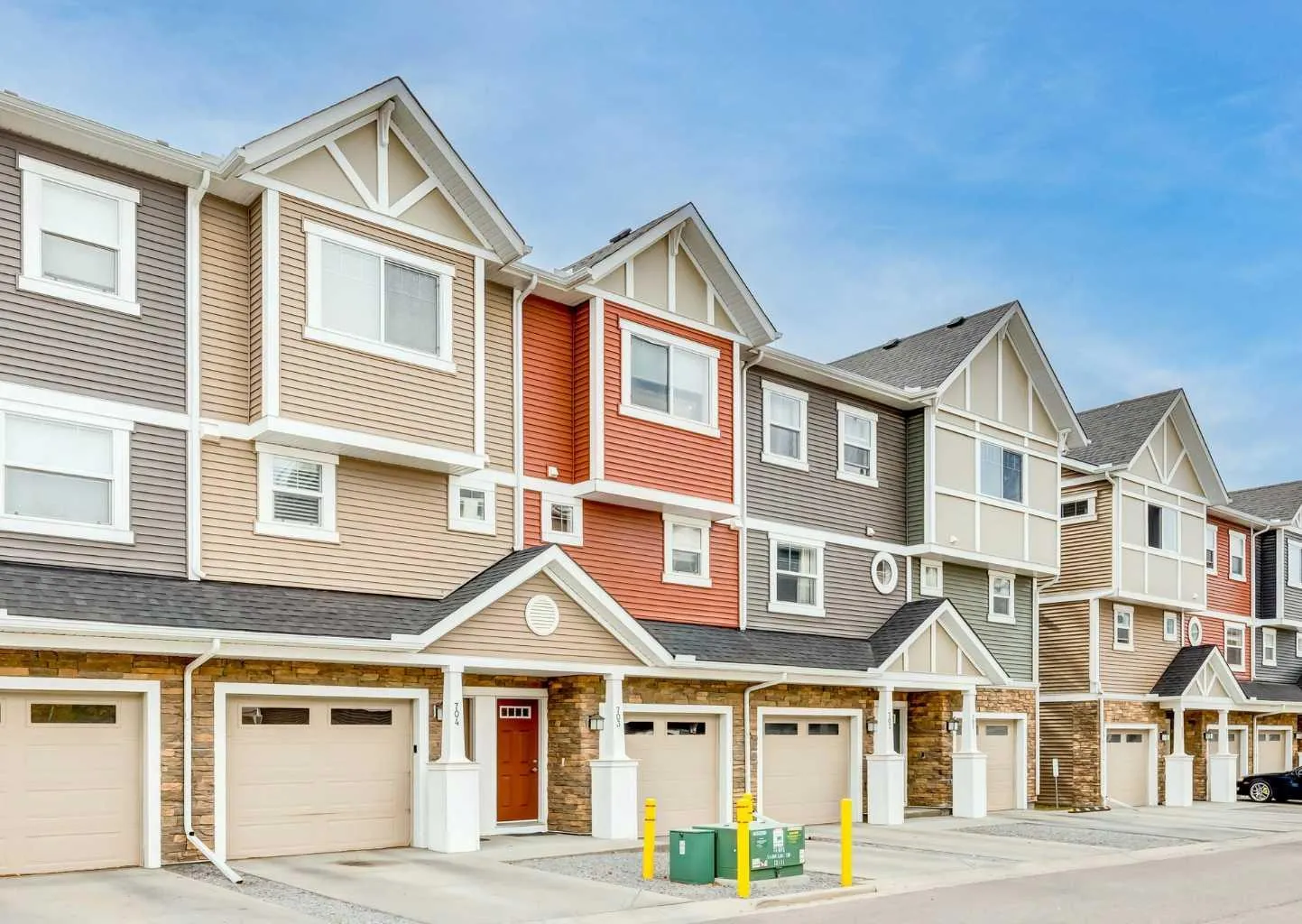 1225 Kings Heights Se Way Unit 703, Airdrie