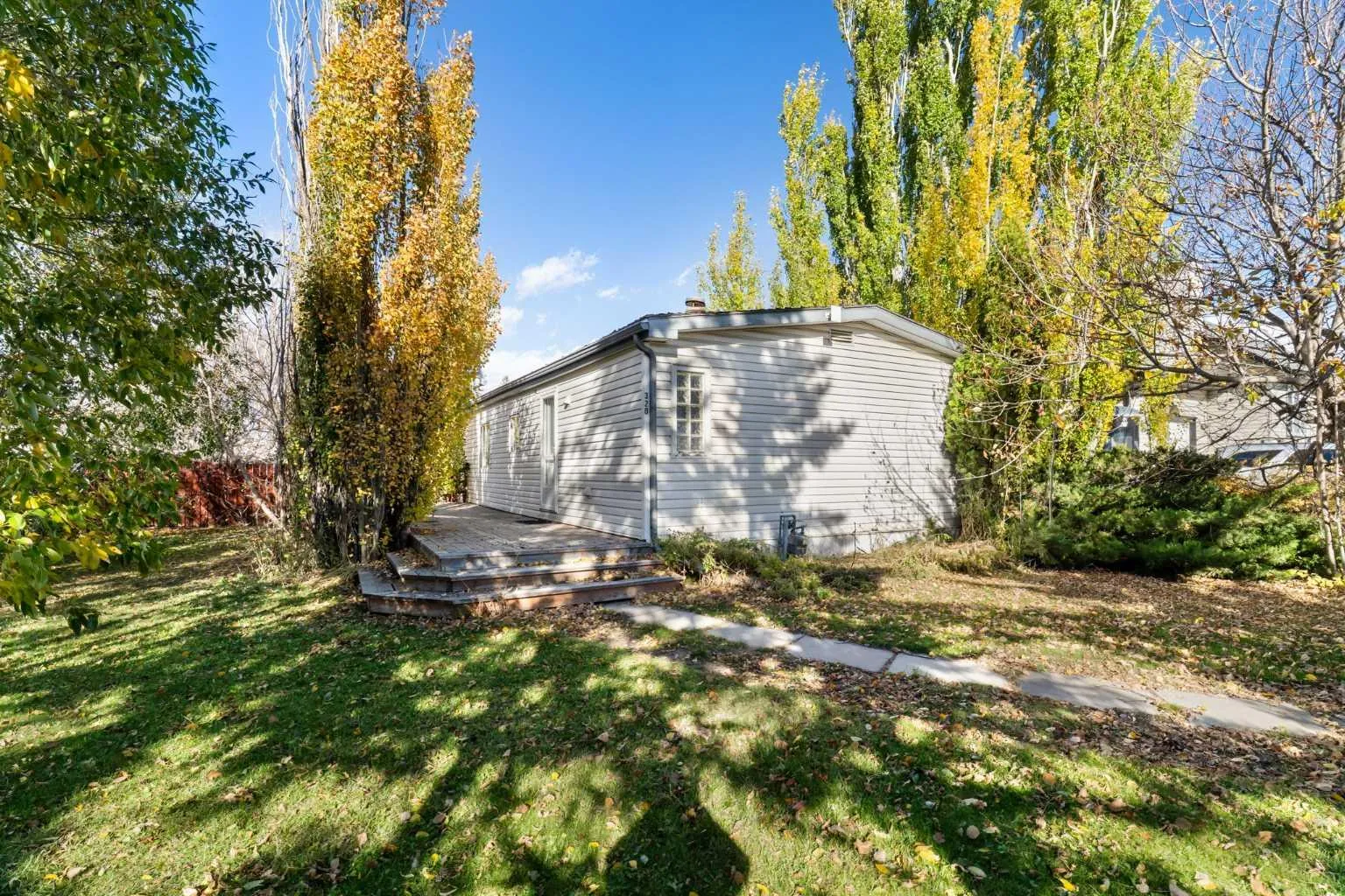 320 Railway Nw Avenue, Langdon