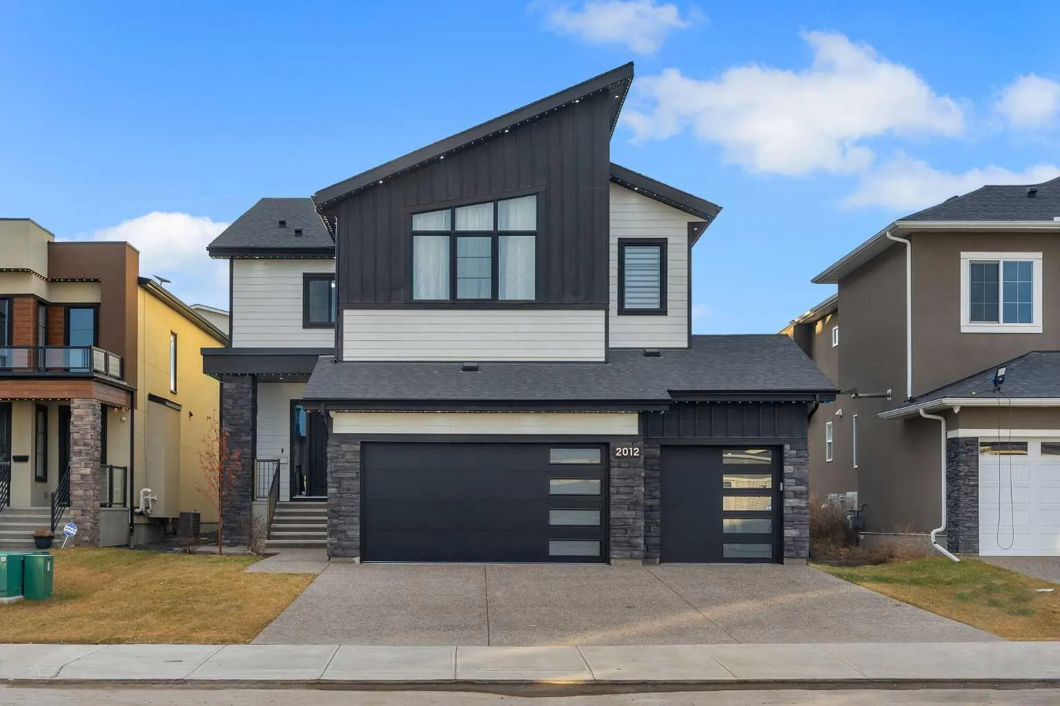 2012 Waterbury Road, Chestermere
