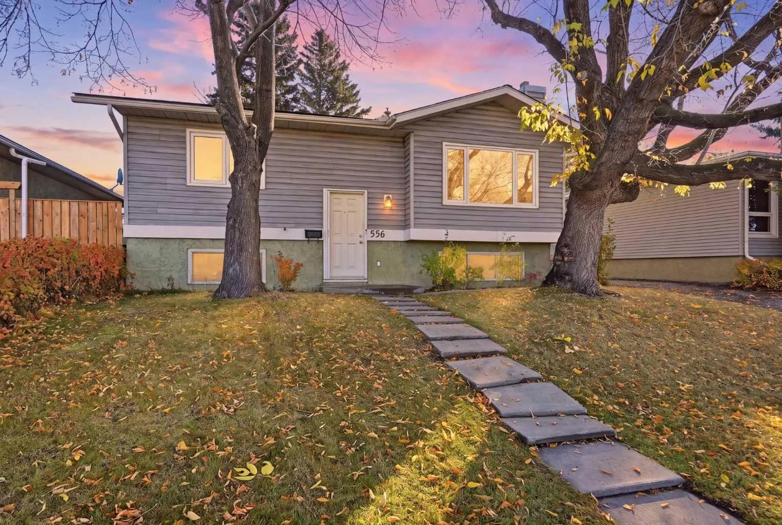 556 Lysander Se Drive, Calgary