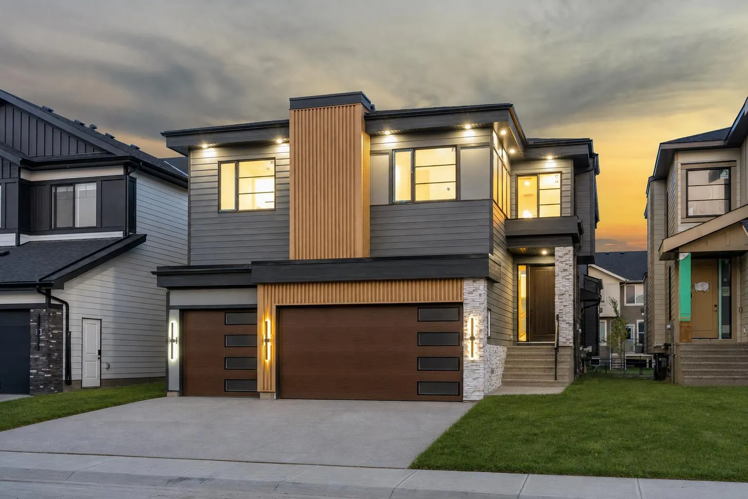 135 South Shore Road, Chestermere
