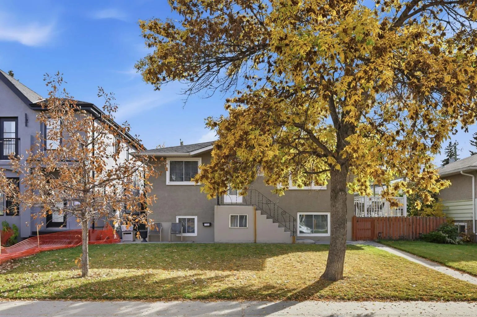 2315 22 Sw Avenue, Calgary