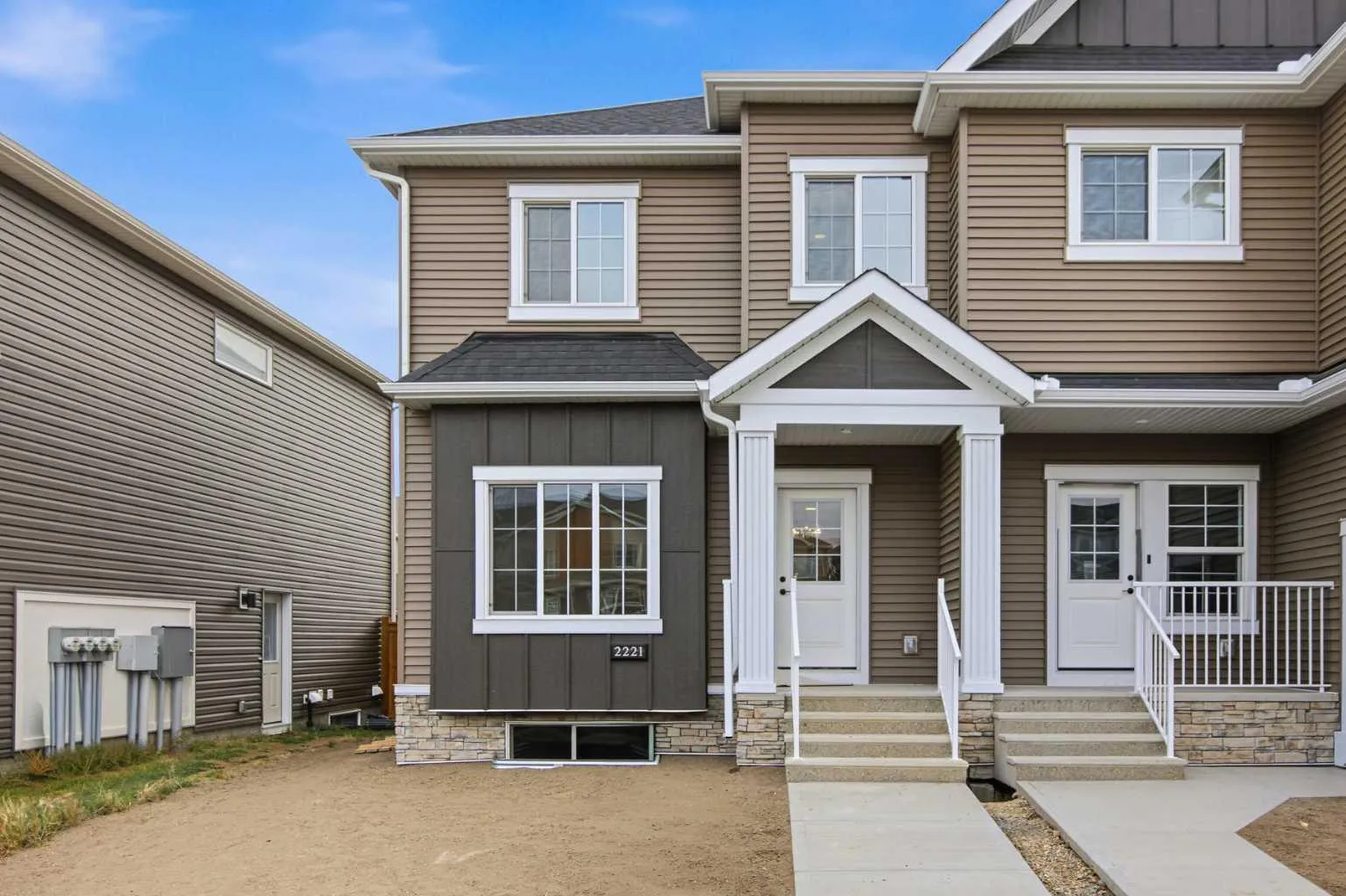 2221 Bayview Sw Drive, Airdrie