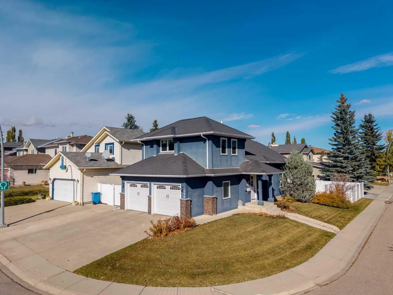 106 Hawkland Nw Place, Calgary