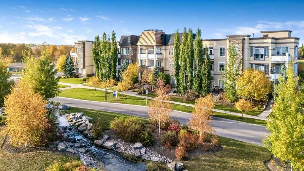 39 Quarry Se Way Unit 307, Calgary