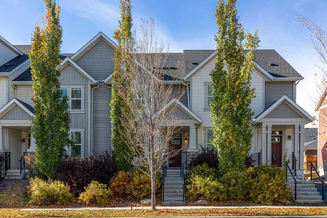 124 South Point Sw Court, Airdrie
