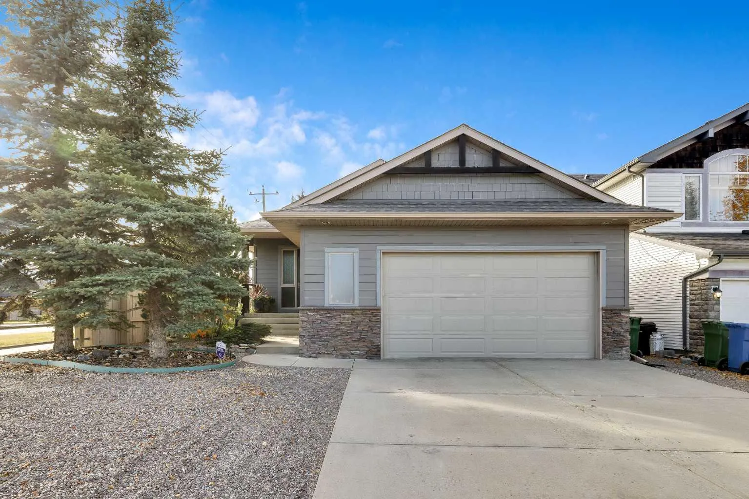 237 Chapala Se Drive, Calgary