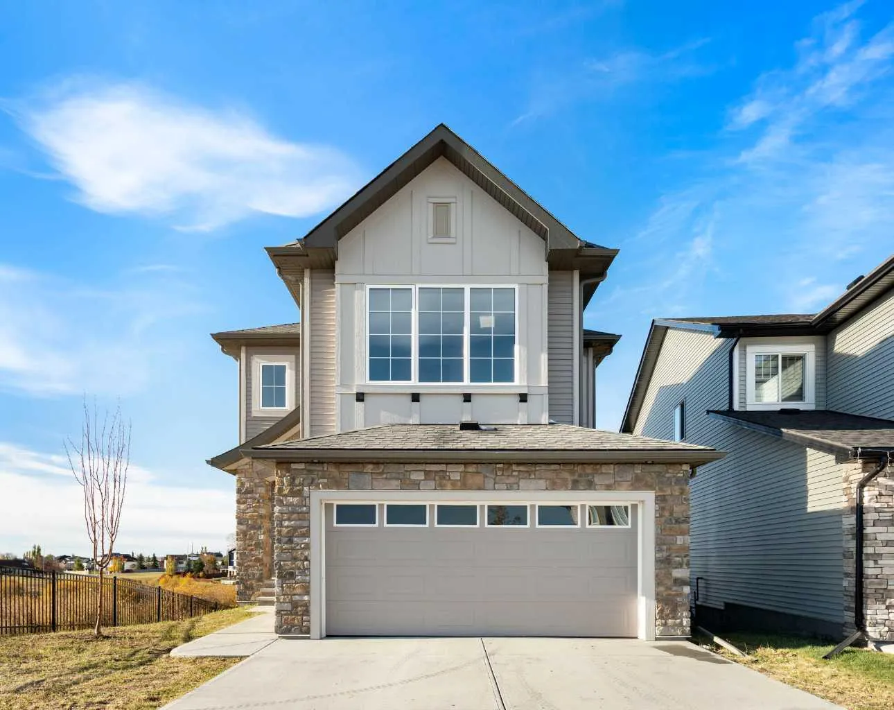222 Knight Avenue, Crossfield