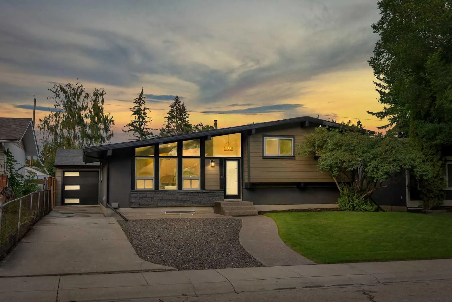 10 Atlanta Se Crescent, Calgary