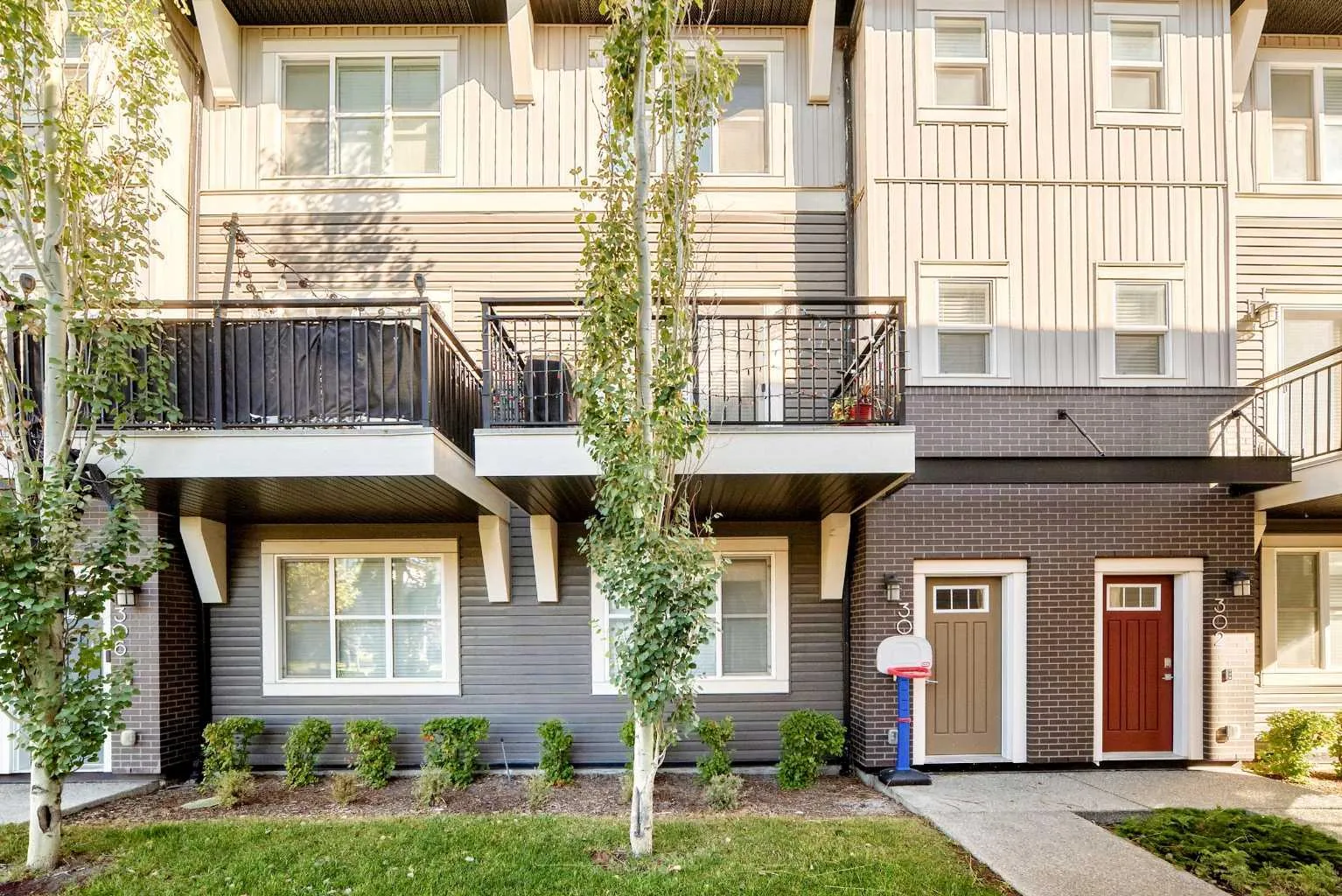 72 Cornerstone Ne Manor Unit 304, Calgary