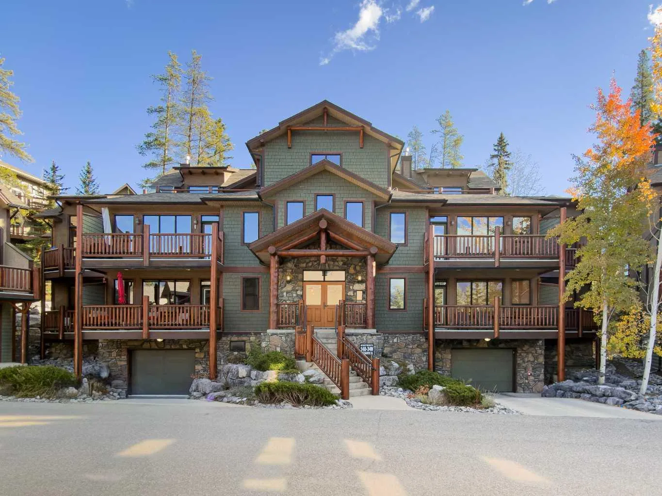 137 Wapiti Close Unit 140, Canmore