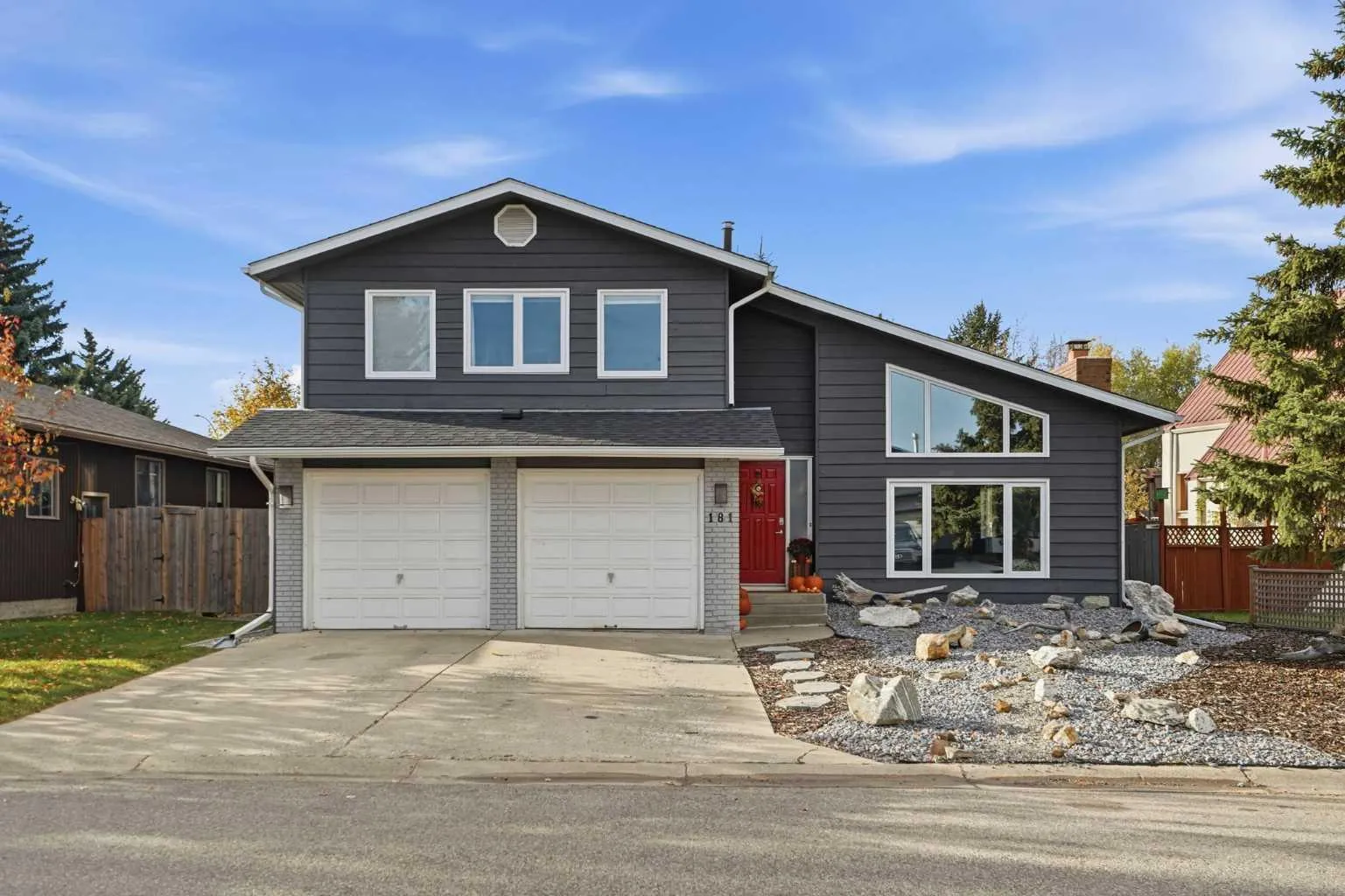 181 Woodbend Way, Okotoks