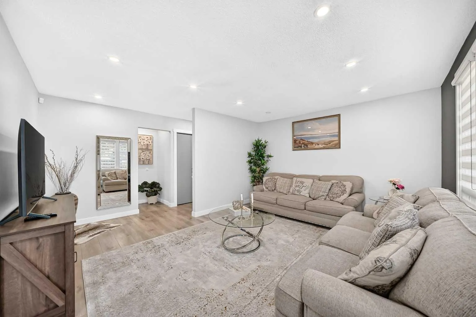 6020 18 Ne Avenue, Calgary