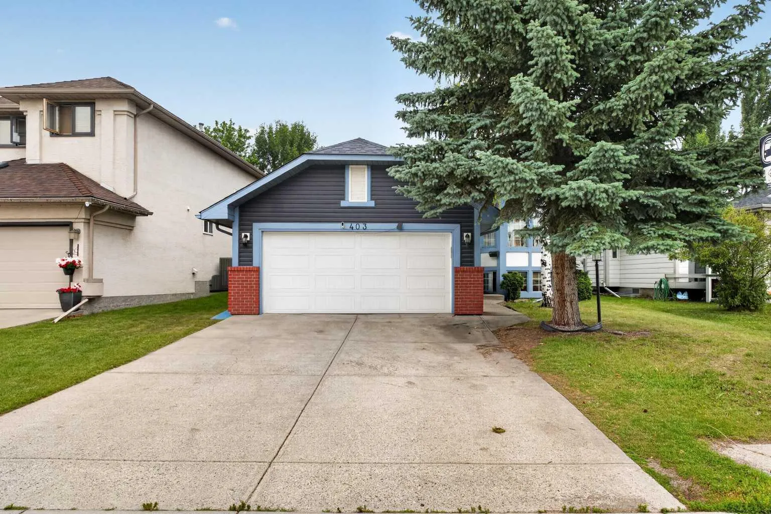 403 Shawinigan Sw Drive, Calgary