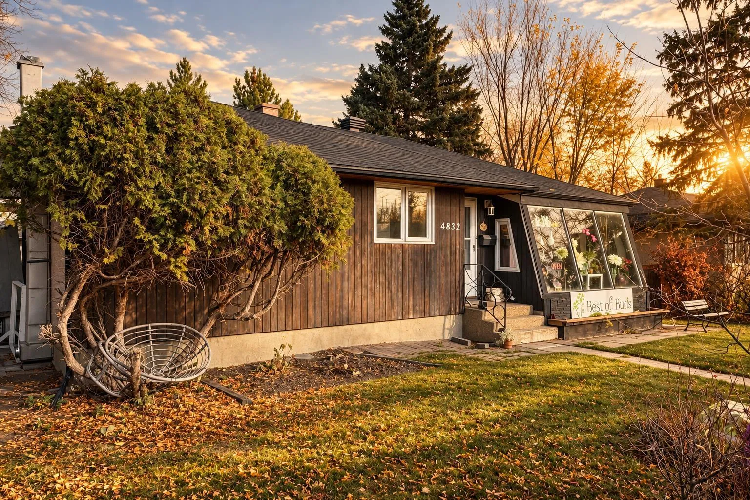 4832 Worcester Sw Drive, Calgary