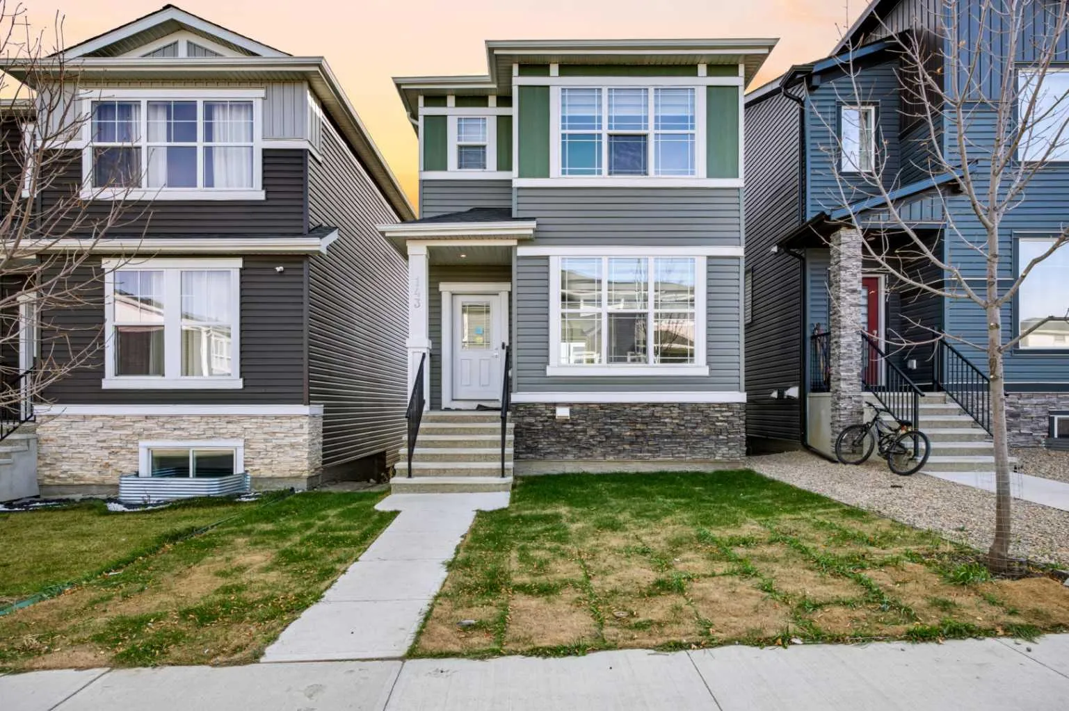 143 Amblefield Nw Avenue, Calgary