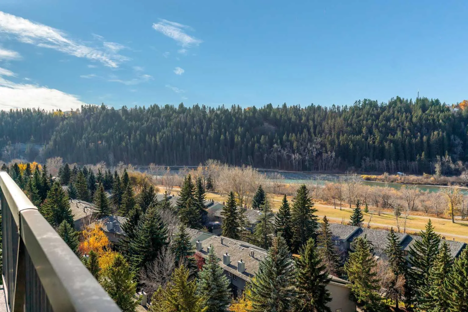 145 Point Nw Drive Unit 1108, Calgary