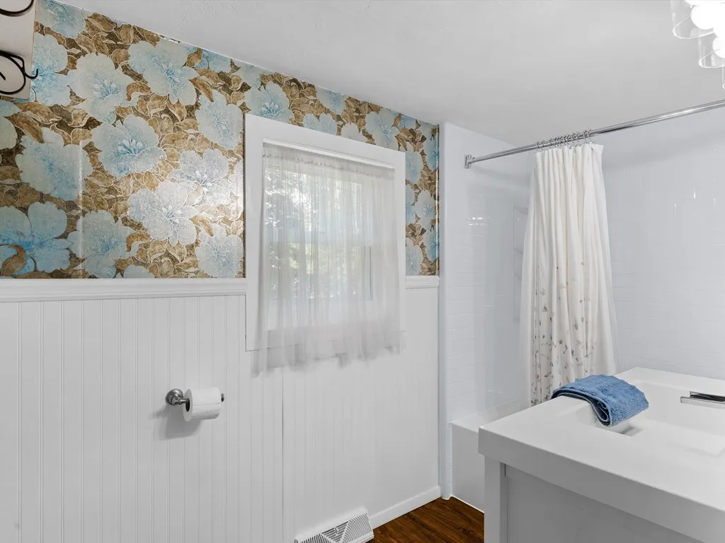 817 S 15th Ave, Sturgeon Bay, Wisconsin 54235, 4 Bedrooms Bedrooms, ,2 BathroomsBathrooms,Inland-Residential,For Sale,S 15th Ave,144287