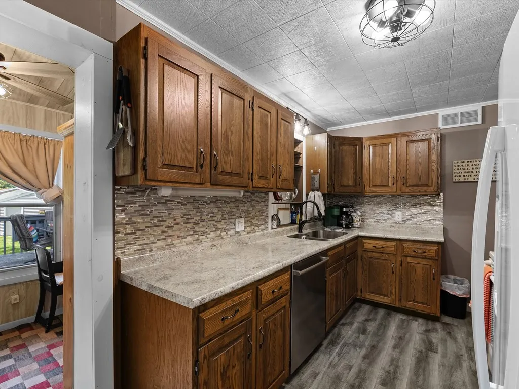 817 S 15th Ave, Sturgeon Bay, Wisconsin 54235, 4 Bedrooms Bedrooms, ,2 BathroomsBathrooms,Inland-Residential,For Sale,S 15th Ave,144287