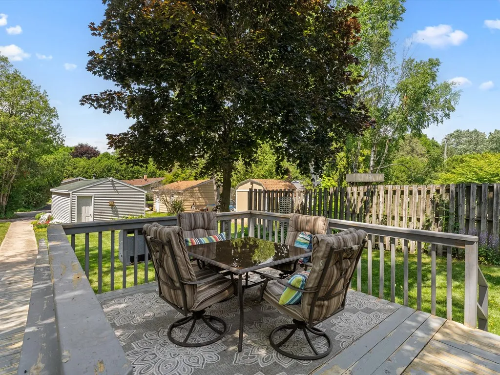 817 S 15th Ave, Sturgeon Bay, Wisconsin 54235, 4 Bedrooms Bedrooms, ,2 BathroomsBathrooms,Inland-Residential,For Sale,S 15th Ave,144287