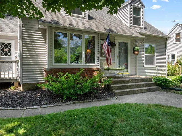 817 S 15th Ave, Sturgeon Bay, Wisconsin 54235, 4 Bedrooms Bedrooms, ,2 BathroomsBathrooms,Inland-Residential,For Sale,S 15th Ave,144287