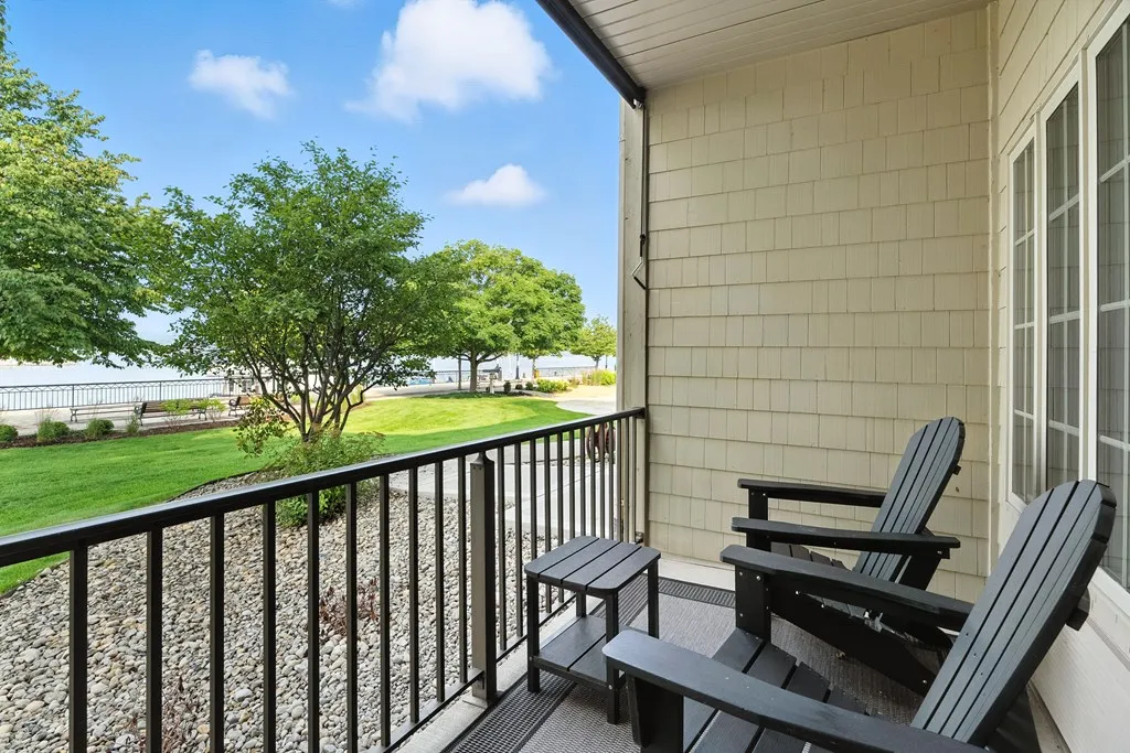 107 N 1st Ave, Sturgeon Bay, Wisconsin 54235, 2 Bedrooms Bedrooms, ,2 BathroomsBathrooms,Condominium,For Sale,N 1st Ave,144425