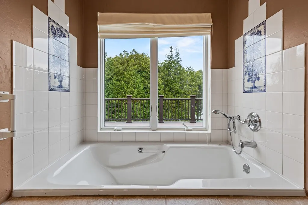 658 Forest Dr, Forestville, Wisconsin 54213, 3 Bedrooms Bedrooms, ,3 BathroomsBathrooms,Waterfront-Residential,For Sale,Forest Dr,144558