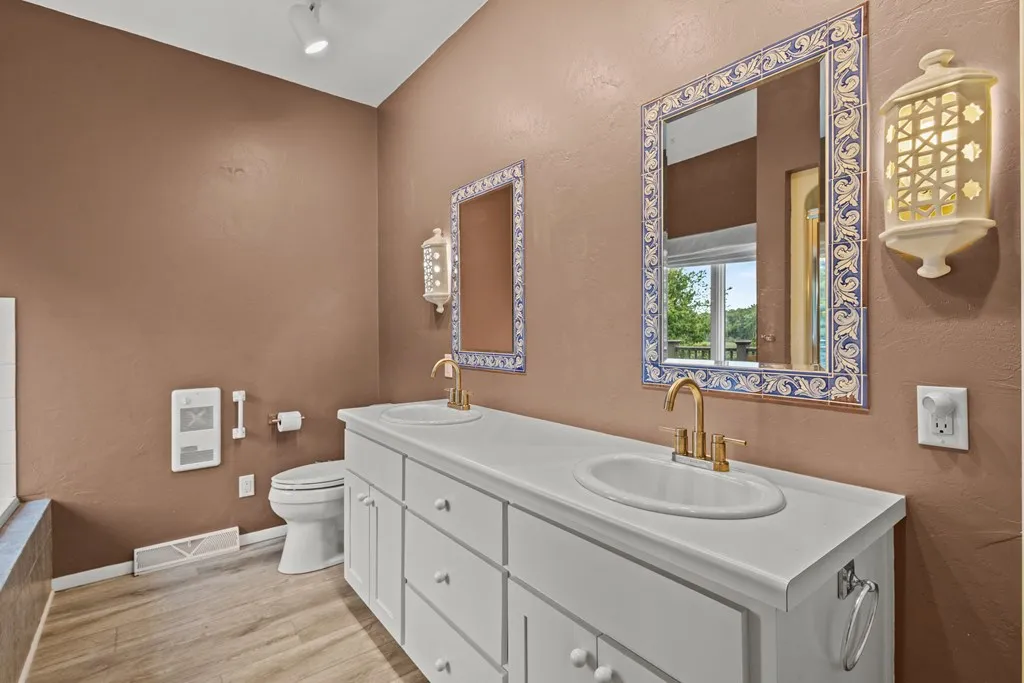 658 Forest Dr, Forestville, Wisconsin 54213, 3 Bedrooms Bedrooms, ,3 BathroomsBathrooms,Waterfront-Residential,For Sale,Forest Dr,144558