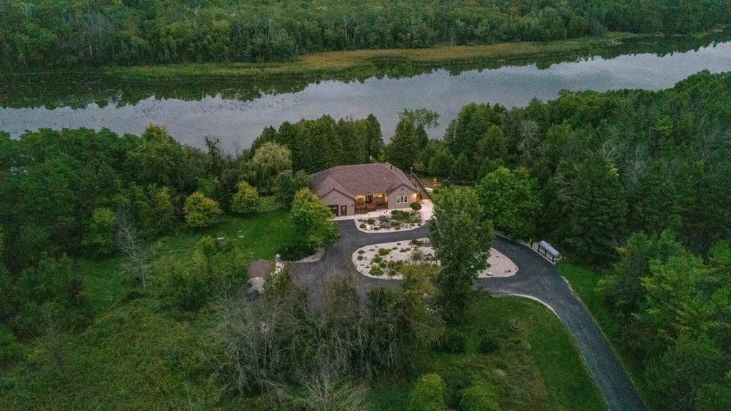 658 Forest Dr, Forestville, Wisconsin 54213, 3 Bedrooms Bedrooms, ,3 BathroomsBathrooms,Waterfront-Residential,For Sale,Forest Dr,144558