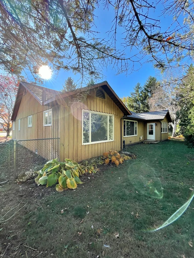 801 S 16th Ct, Sturgeon Bay Wi 54235, 3 Bedrooms Bedrooms, ,3 BathroomsBathrooms,Inland-Residential,For Sale,S 16th Ct,141143