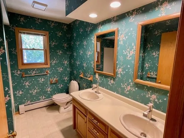 7328 High Cliff Park Rd, Sturgeon Bay Wi 54235, 3 Bedrooms Bedrooms, ,3 BathroomsBathrooms,Waterfront-Residential,For Sale,High Cliff Park Rd,143183