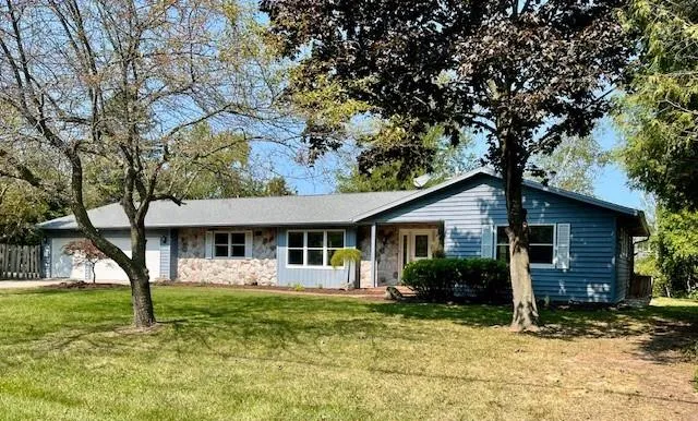 7328 High Cliff Park Rd, Sturgeon Bay Wi 54235, 3 Bedrooms Bedrooms, ,3 BathroomsBathrooms,Waterfront-Residential,For Sale,High Cliff Park Rd,143183