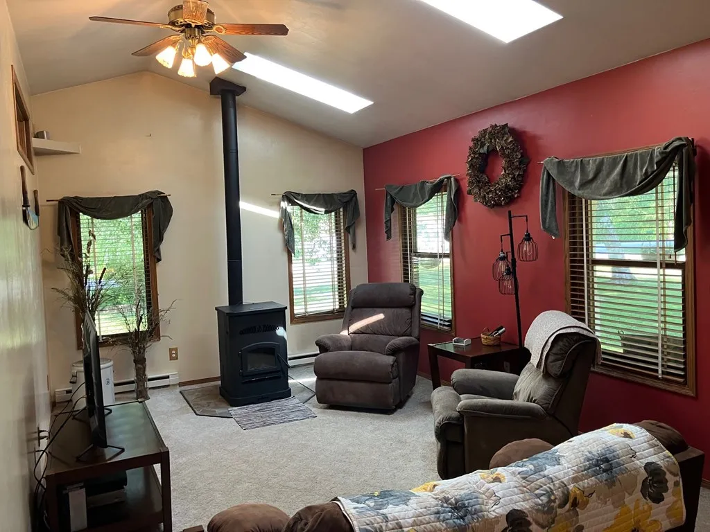 2013 Taube Rd, Sturgeon Bay, Wisconsin 54235, 3 Bedrooms Bedrooms, ,2 BathroomsBathrooms,Inland-Residential,For Sale,Taube Rd,144286