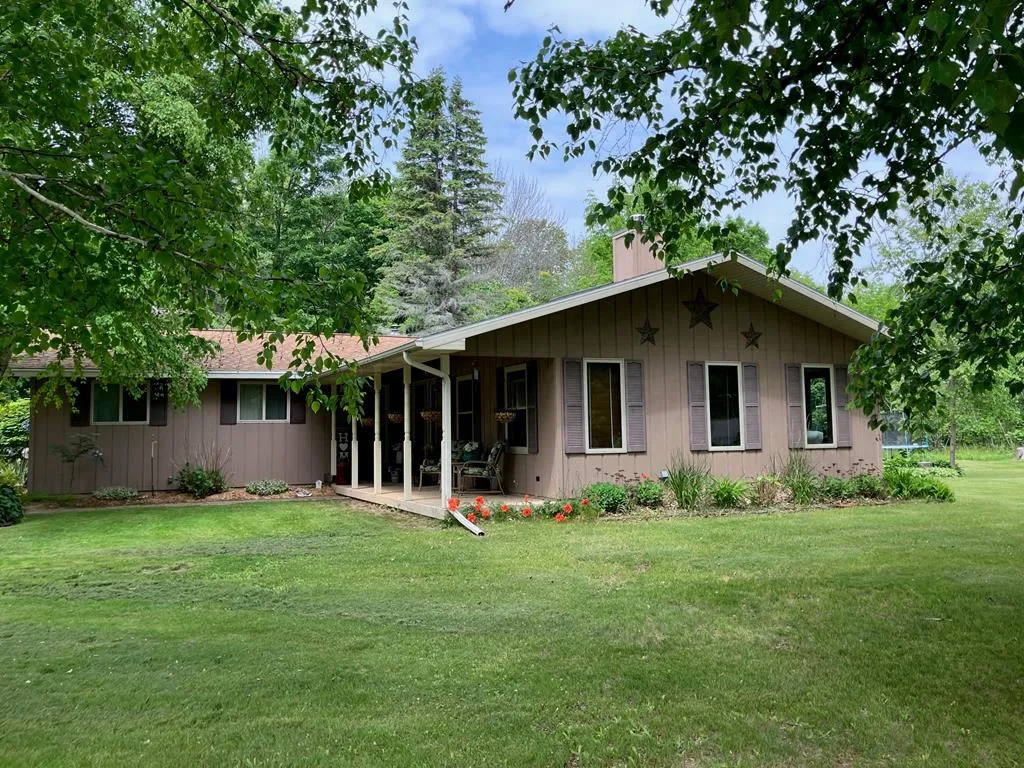 2013 Taube Rd, Sturgeon Bay, Wisconsin 54235, 3 Bedrooms Bedrooms, ,2 BathroomsBathrooms,Inland-Residential,For Sale,Taube Rd,144286