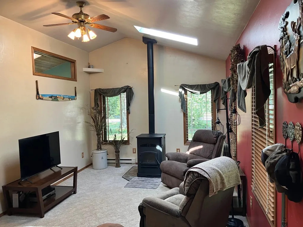 2013 Taube Rd, Sturgeon Bay, Wisconsin 54235, 3 Bedrooms Bedrooms, ,2 BathroomsBathrooms,Inland-Residential,For Sale,Taube Rd,144286