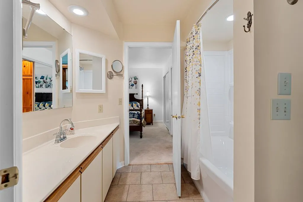 12010 Grasse Ln # B, Ellison Bay, Wisconsin 54210, 3 Bedrooms Bedrooms, ,3 BathroomsBathrooms,Condominium,For Sale,Grasse Ln,144261