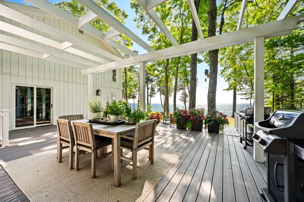 12430 Northern Door Rd, Ellison Bay, Wisconsin 54210, 3 Bedrooms Bedrooms, ,2 BathroomsBathrooms,Waterfront-Residential,For Sale,Northern Door Rd,144406