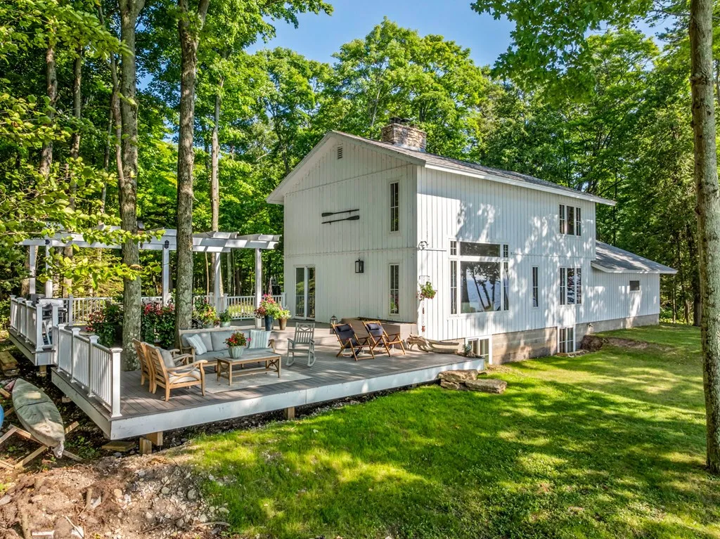 12430 Northern Door Rd, Ellison Bay, Wisconsin 54210, 3 Bedrooms Bedrooms, ,2 BathroomsBathrooms,Waterfront-Residential,For Sale,Northern Door Rd,144406